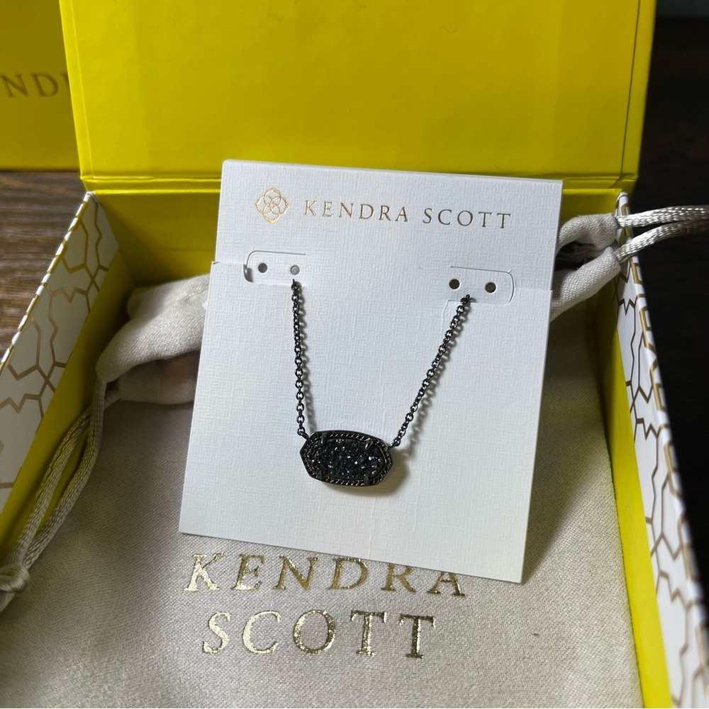Kendra Scott Elisa Necklace
